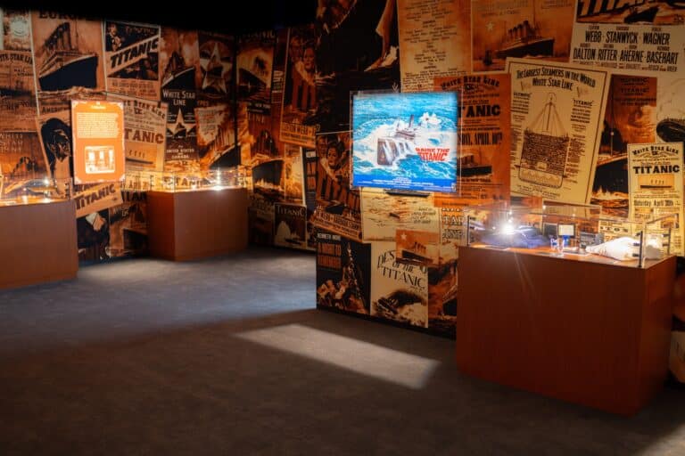 exposition titanic lyon