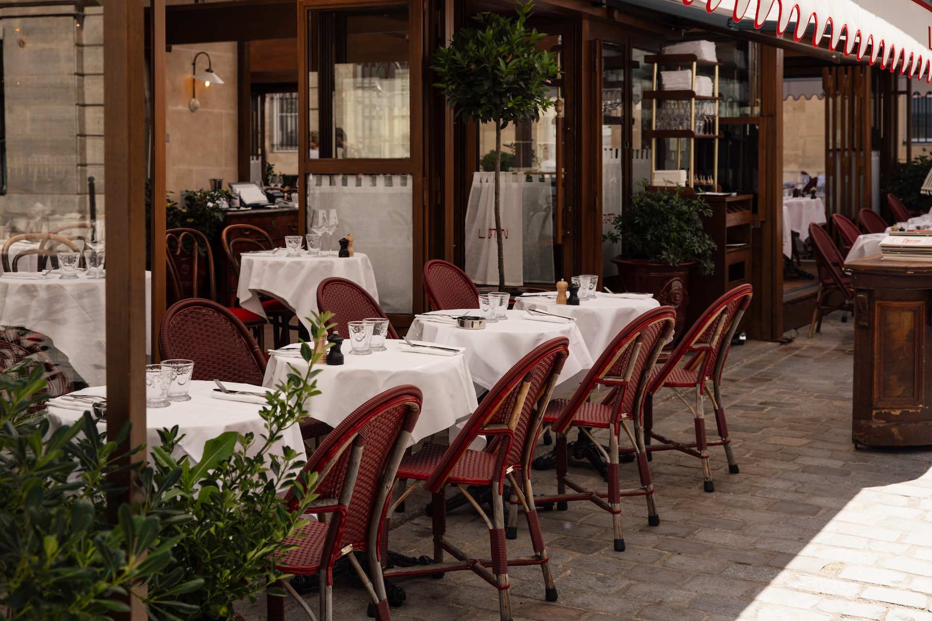 restaurants ouverts août paris